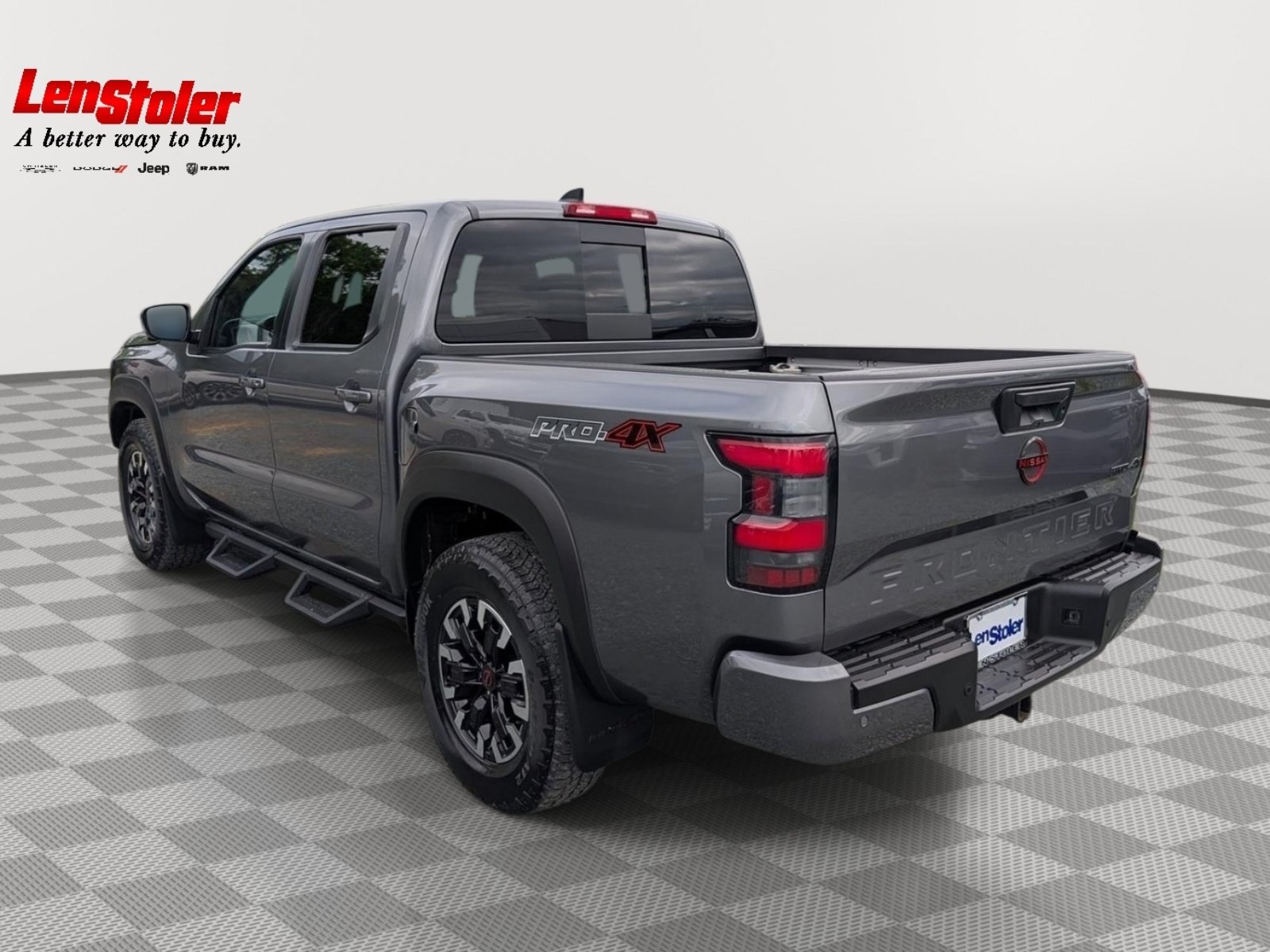 Used 2023 Nissan Frontier PRO-4X w/ Pro Convenience Package AWD/4WD image 3
