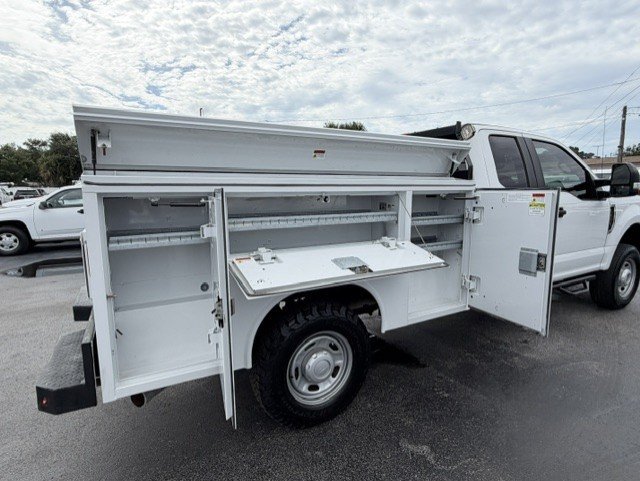 Used 2018 Ford F250 XL w/ Power Equipment Group AWD/4WD image 11