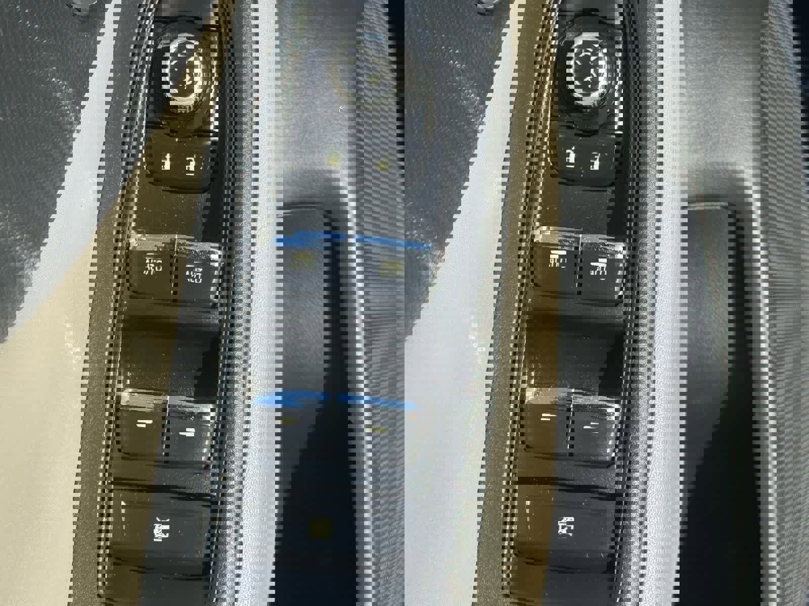 Used 2021 Subaru Forester Limited image 22