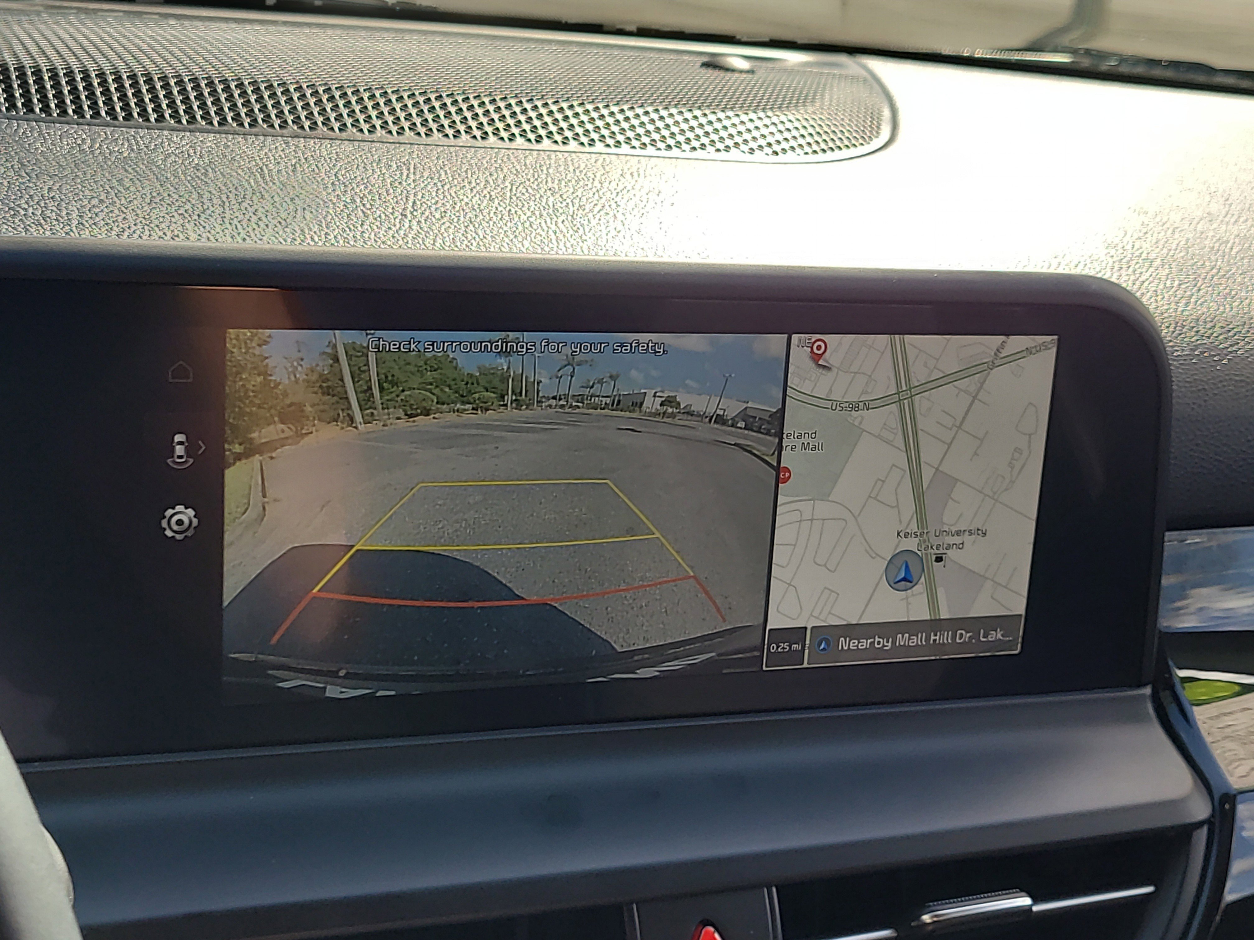 Used 2025 Kia Seltos S image 23