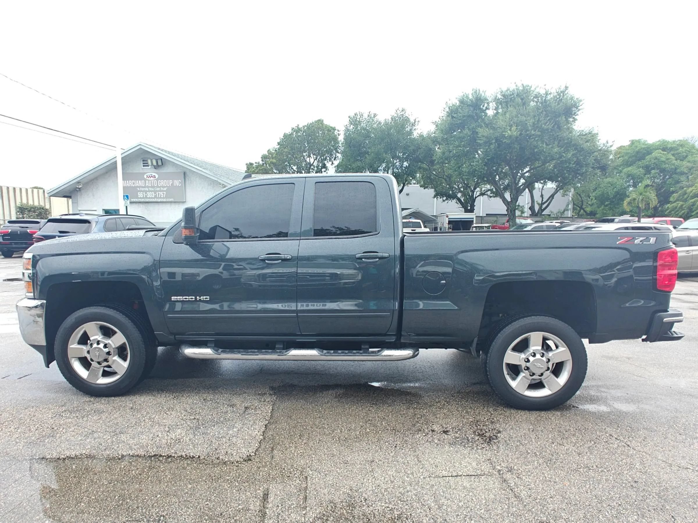 Used 2019 Chevrolet Silverado 2500 LT w/ All Star Edition AWD/4WD image 4