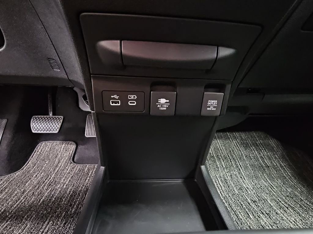 New 2026 Honda Odyssey Touring image 21