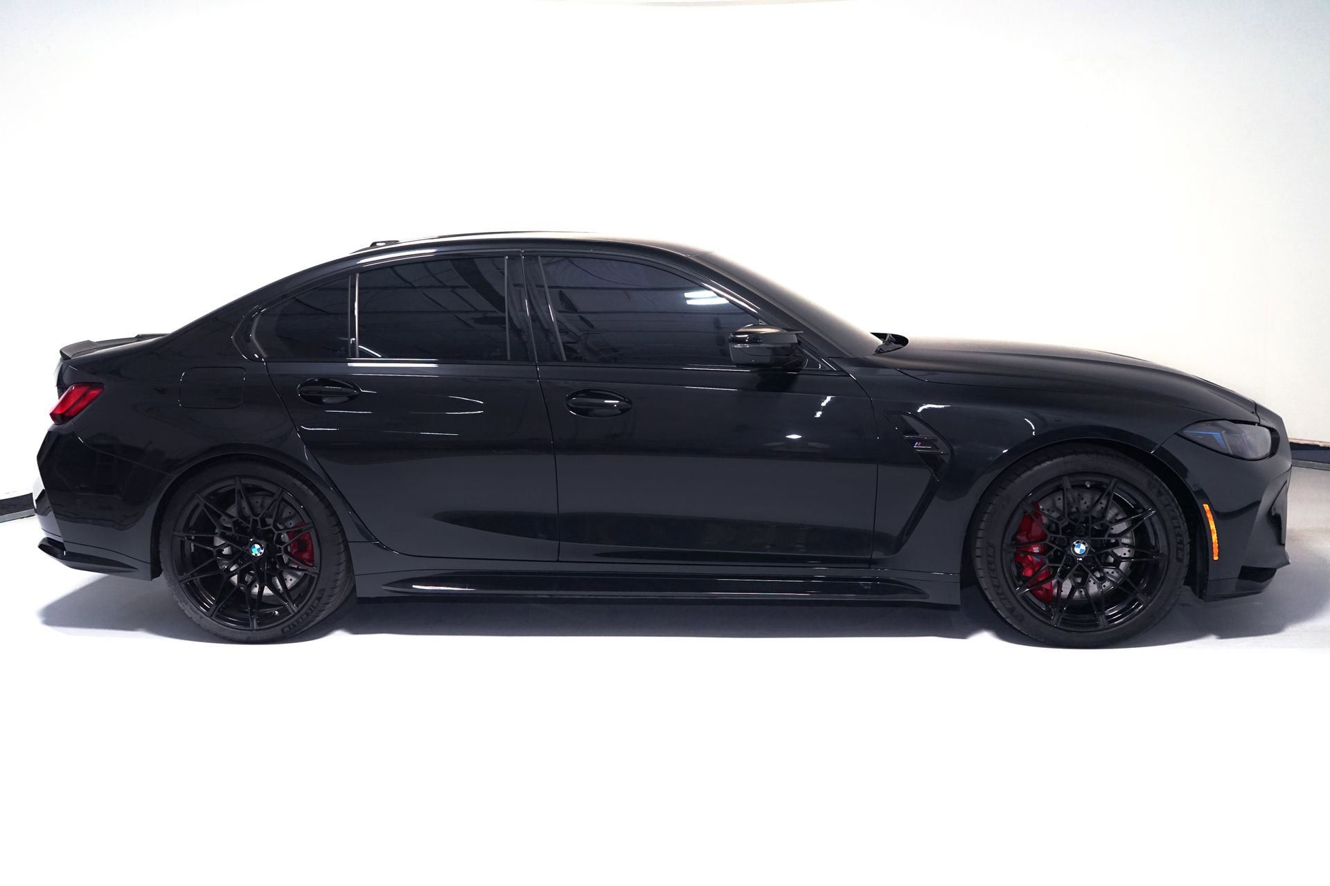 Used 2025 BMW M3 Competition w/ Executive Package image 3
