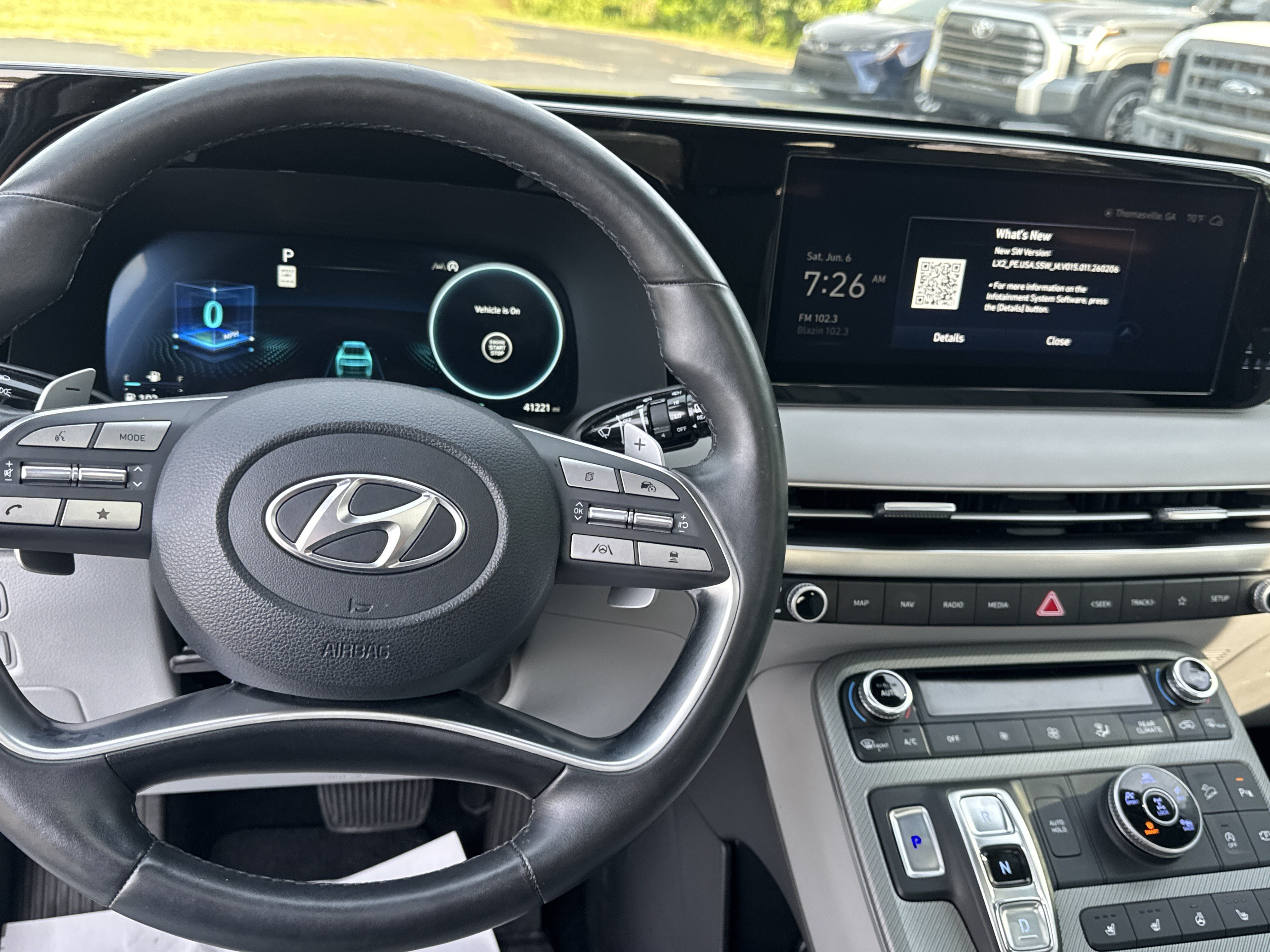 Used 2023 Hyundai Palisade SEL w/ Premium Package AWD/4WD image 17