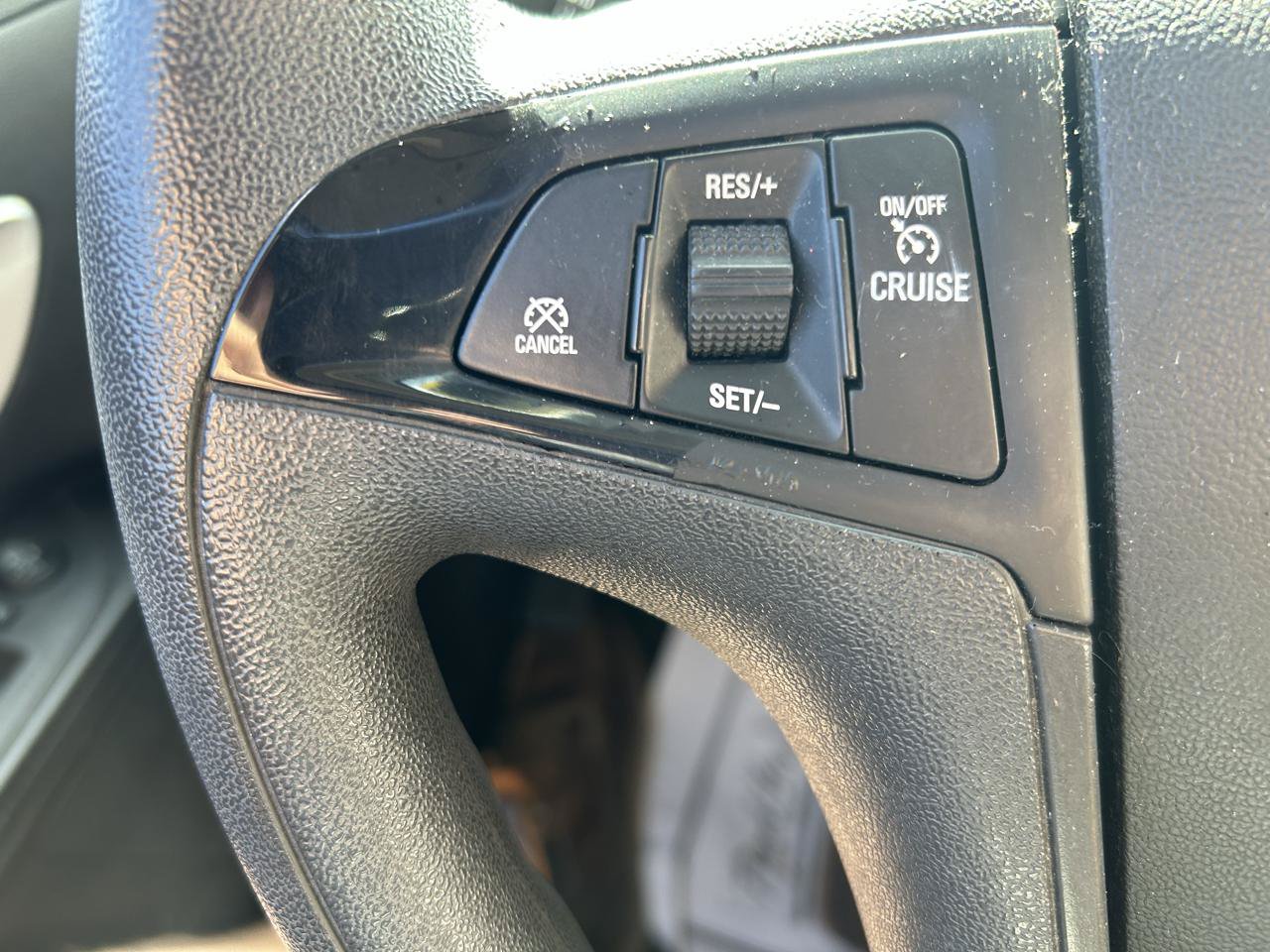Used 2014 Chevrolet Equinox LS FWD image 18