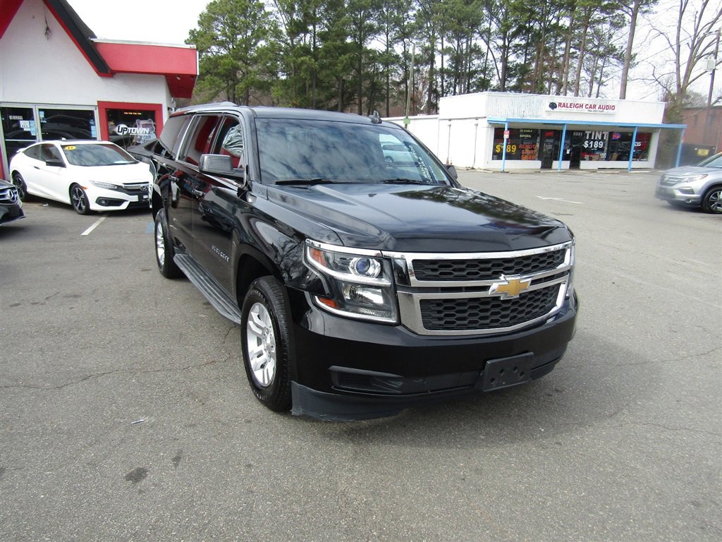 Used 2016 Chevrolet Suburban LS AWD/4WD image 11