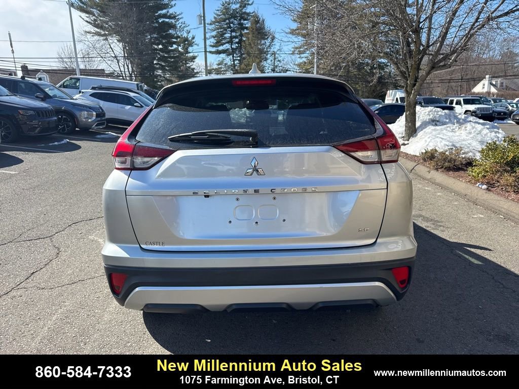 Used 2022 Mitsubishi Eclipse Cross SE image 6
