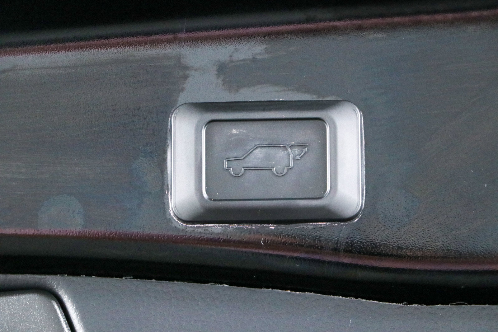 Used 2022 Toyota RAV4 XLE w/ Convenience Package FWD image 30