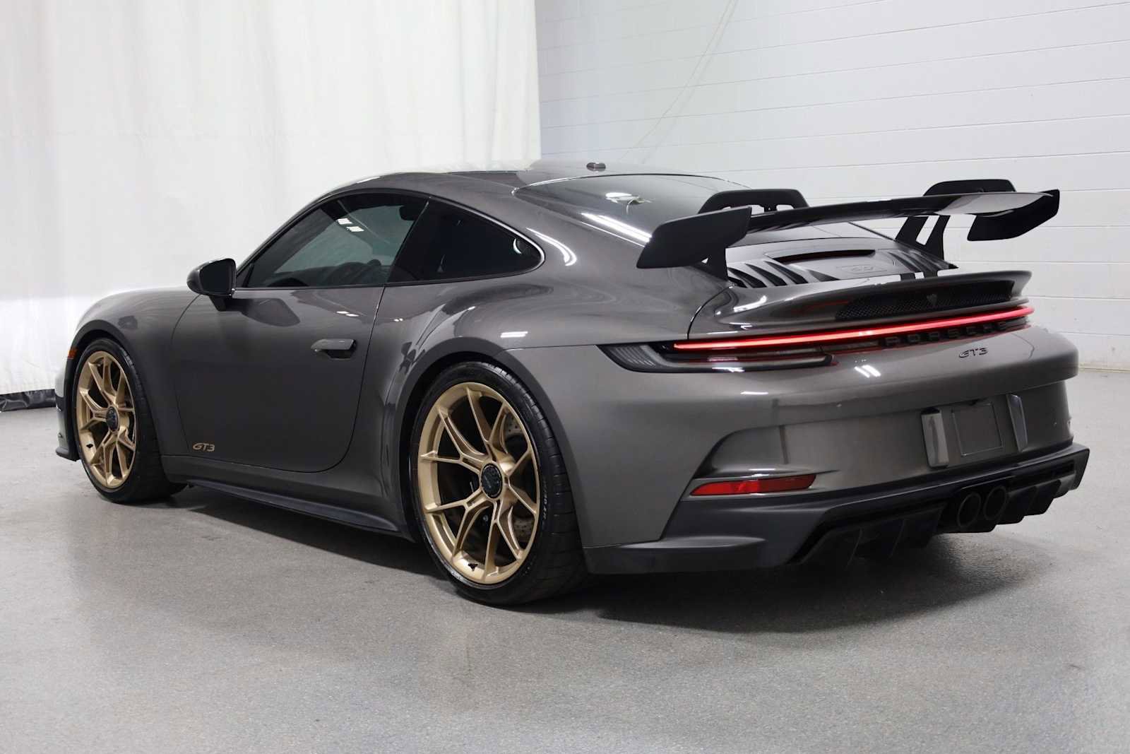 Used 2023 Porsche 911 GT3 image 3