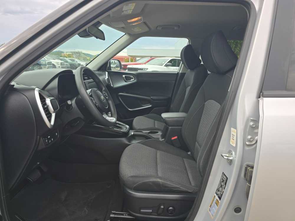 Used 2021 Kia Soul S FWD image 9