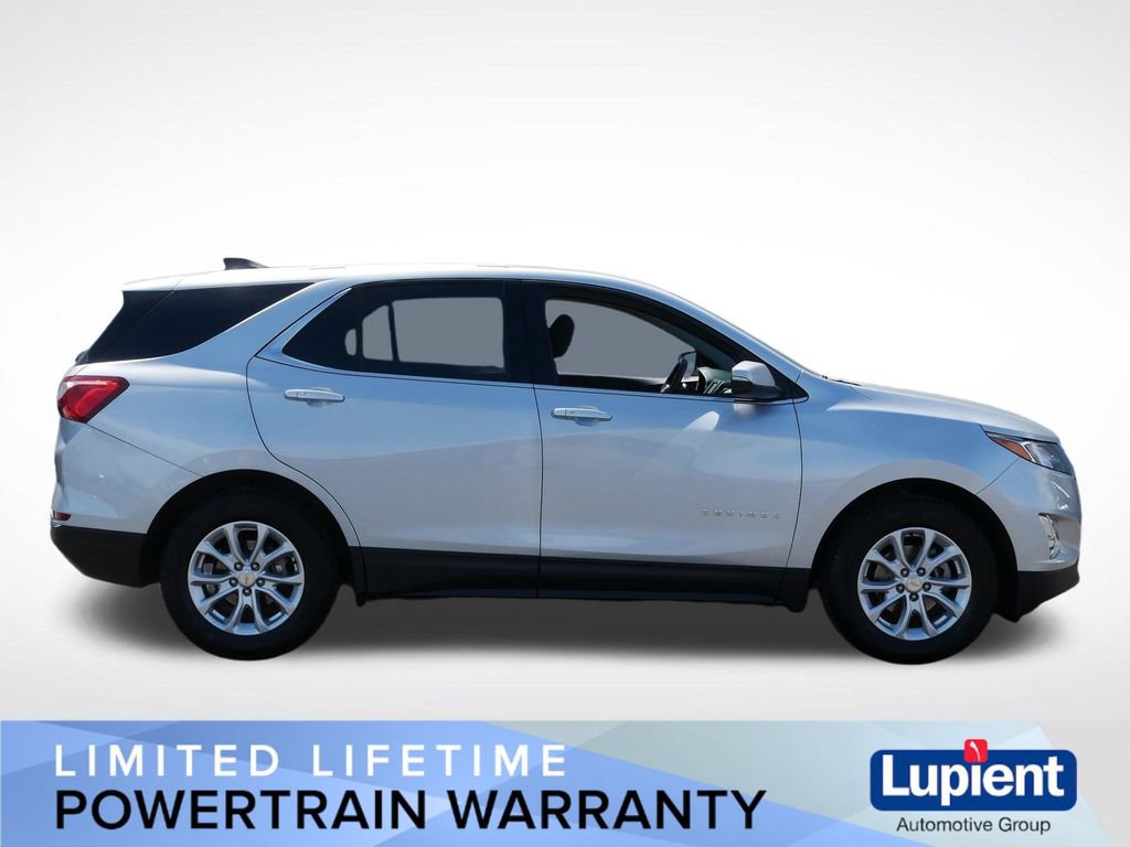 Used 2018 Chevrolet Equinox LT FWD image 2