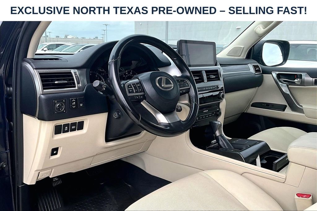 Used 2022 Lexus GX 460 w/ Accessory Package AWD/4WD image 18