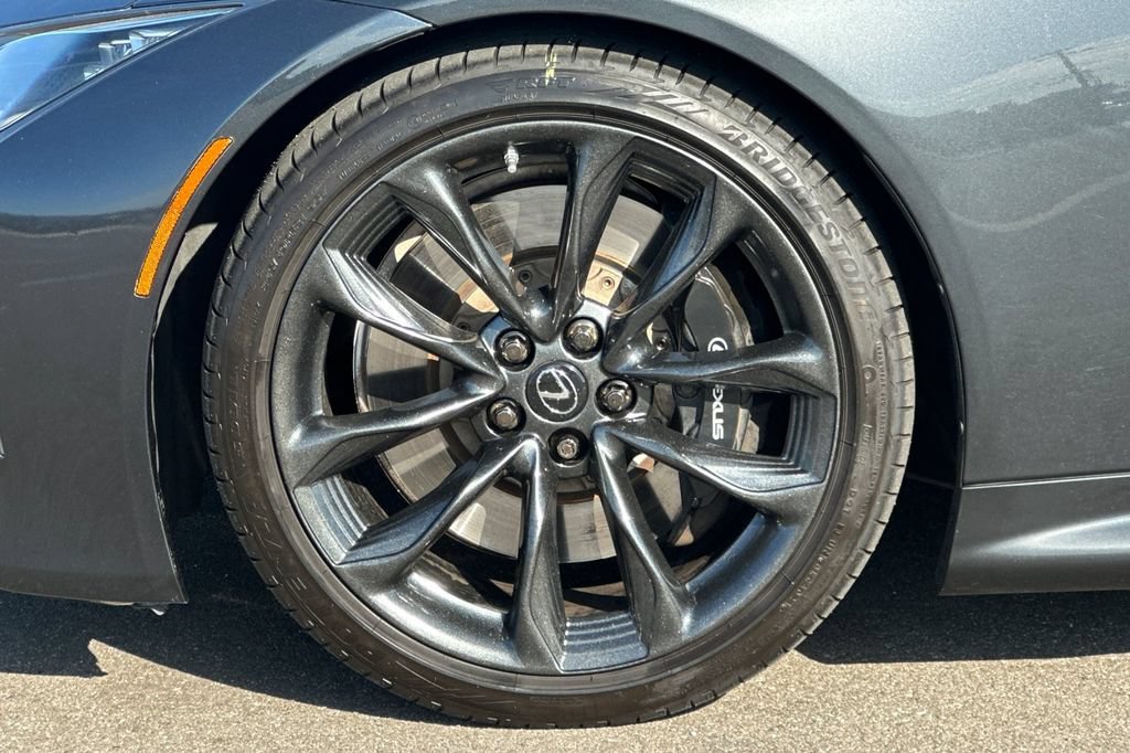 Used 2018 Lexus LC 500 Coupe w/ Performance Package RWD image 25
