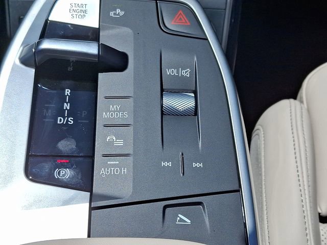 Certified 2025 BMW X1 xDrive28i w/ M Sport Package image 23