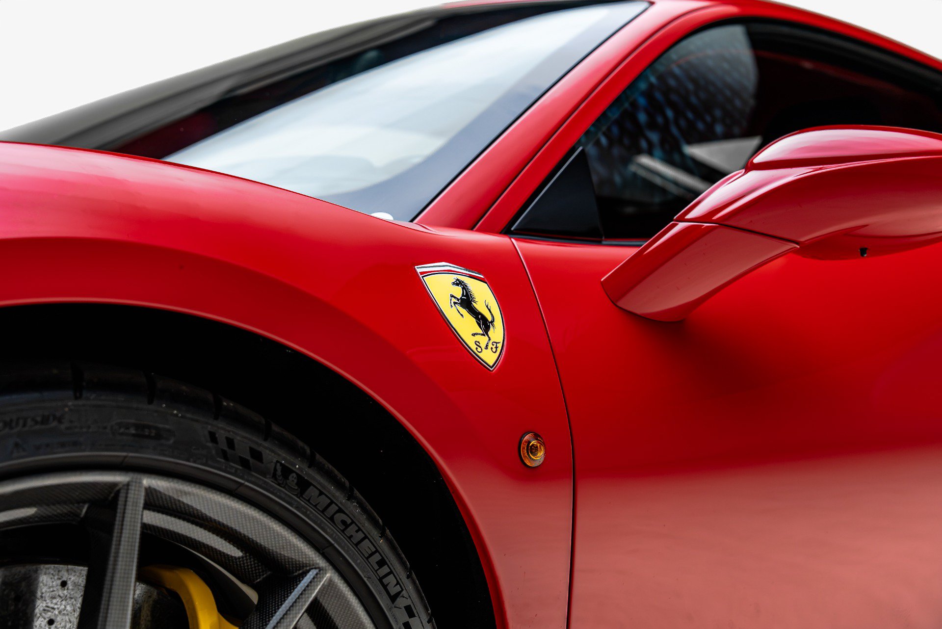 Used 2019 Ferrari 488 Pista Coupe RWD image 24