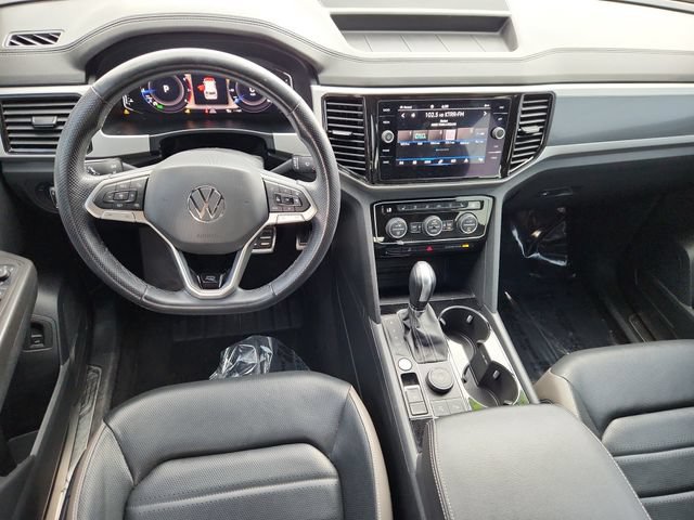Used 2022 Volkswagen Atlas Cross Sport SEL Premium R-Line AWD/4WD image 9