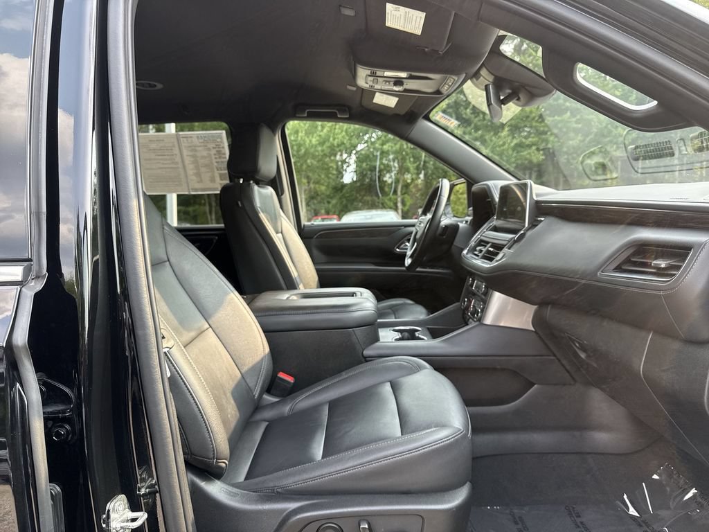 Used 2024 Chevrolet Tahoe LT AWD/4WD image 25