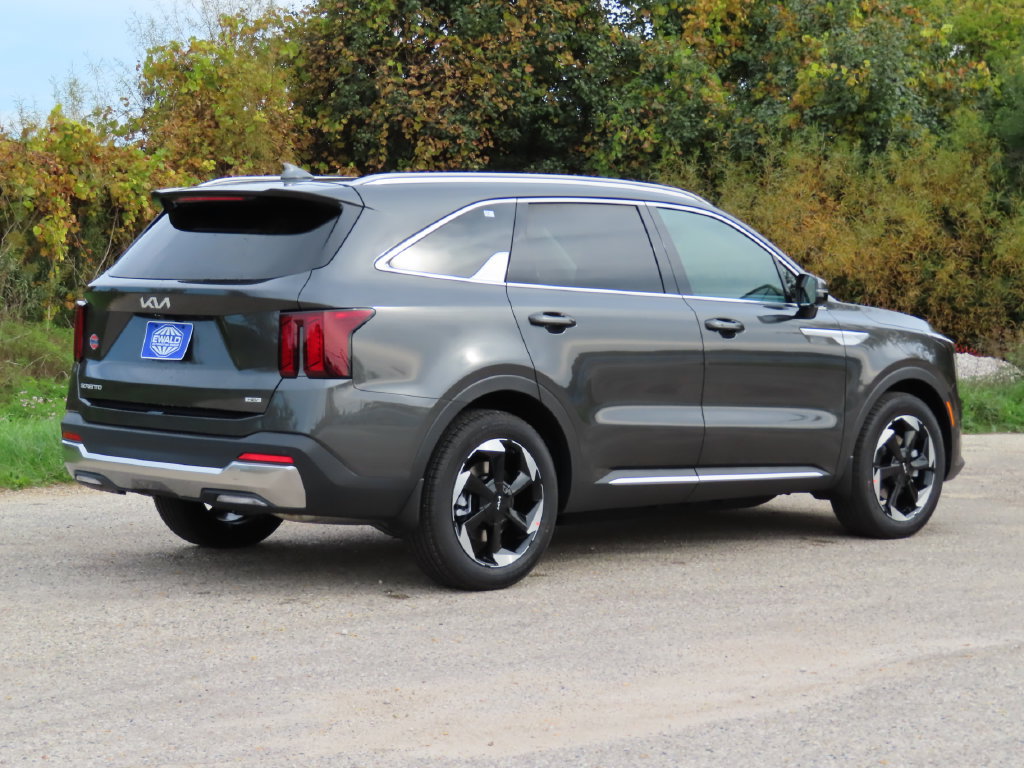 New 2026 Kia Sorento EX AWD/4WD image 3