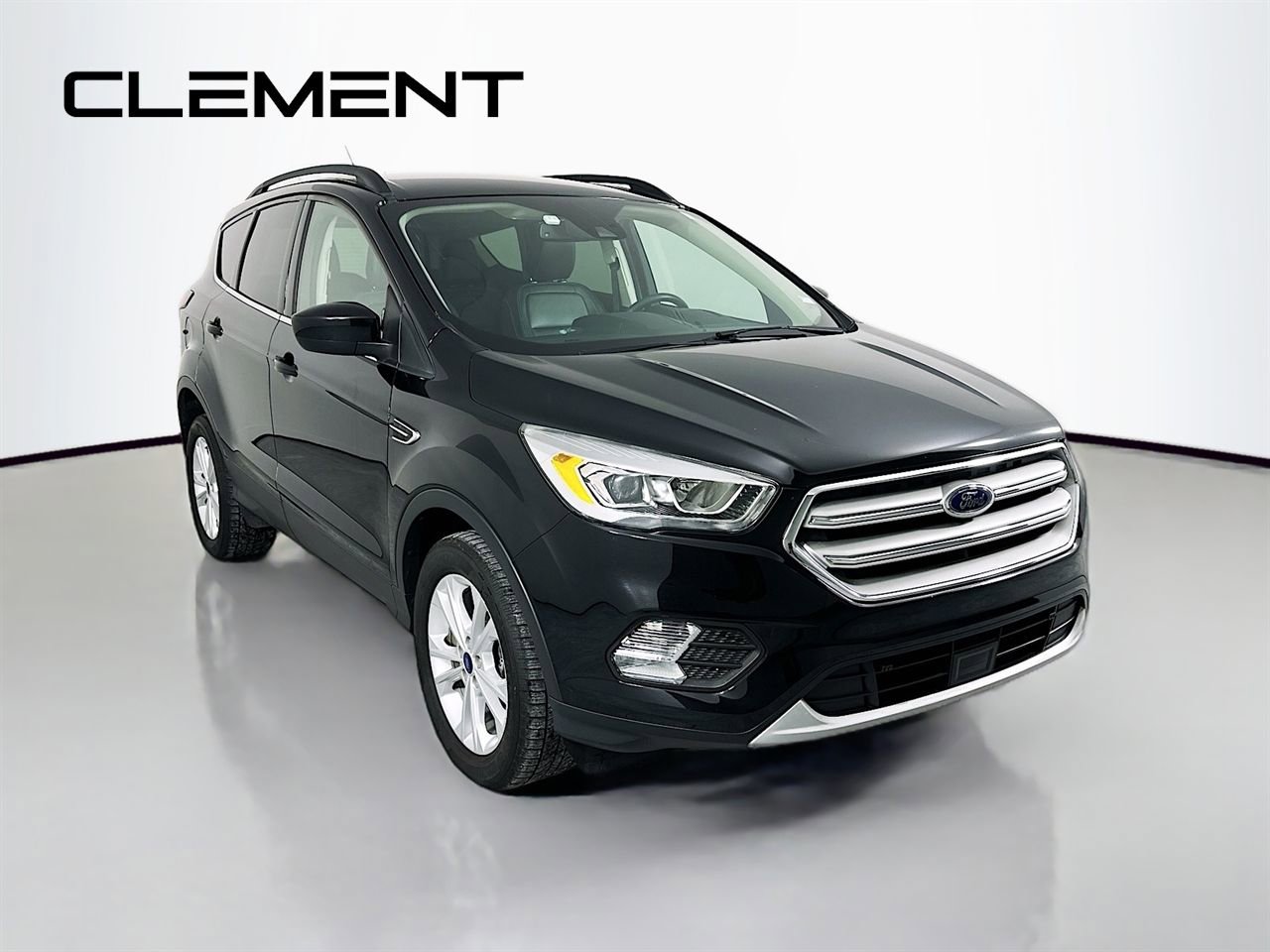 Used 2019 Ford Escape SEL image 3