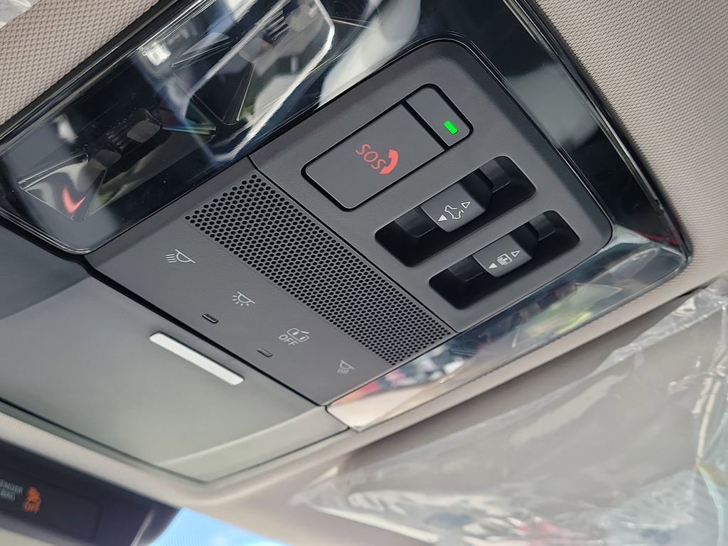 New 2025 Mitsubishi Outlander SE image 23