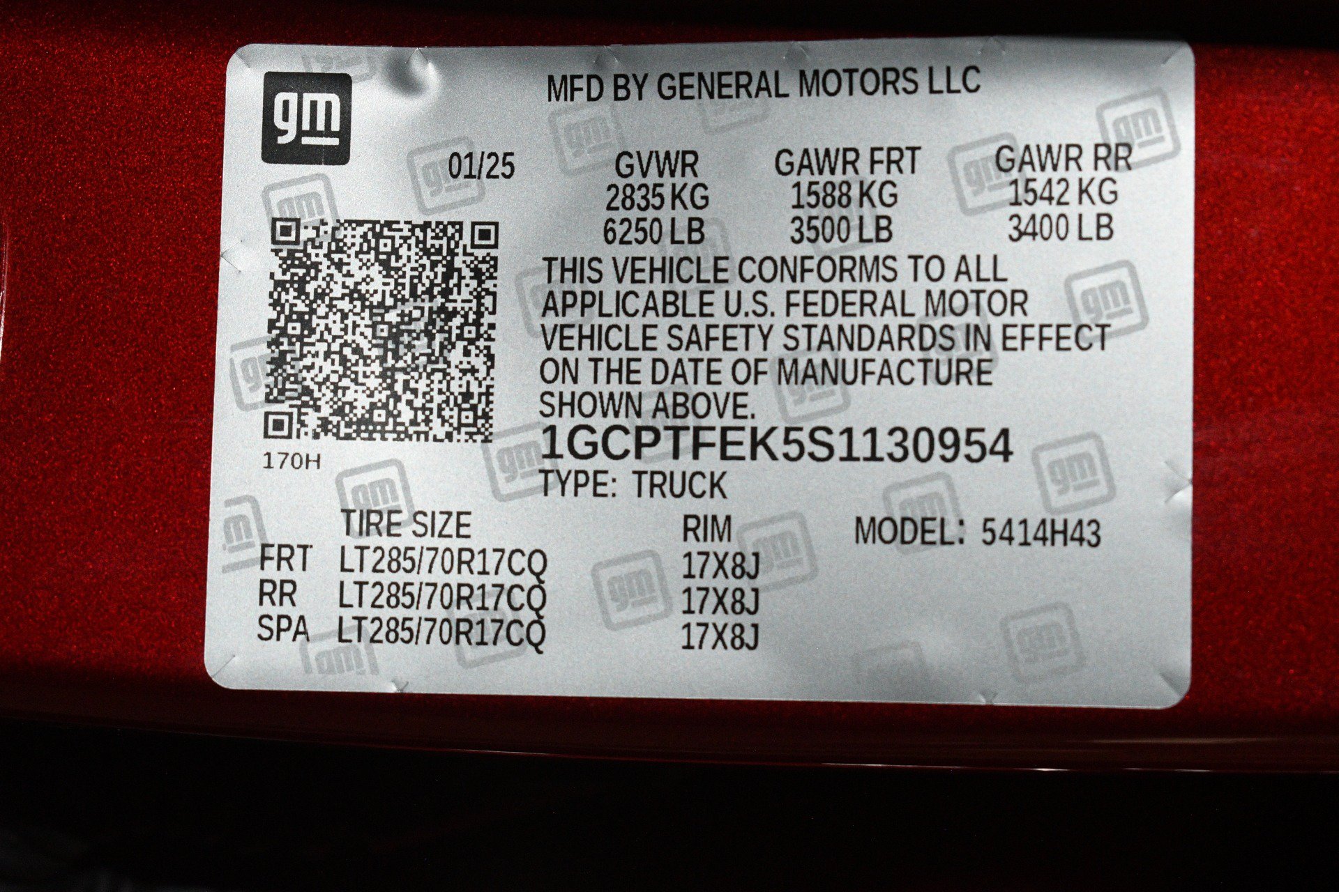 Used 2025 Chevrolet Colorado ZR2 w/ Technology Package AWD/4WD image 98