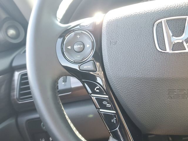 Used 2017 Honda Accord Touring image 23
