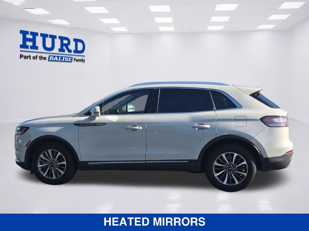 Used 2023 Lincoln Nautilus Reserve w/ Cargo Utility Package AWD/4WD image 8
