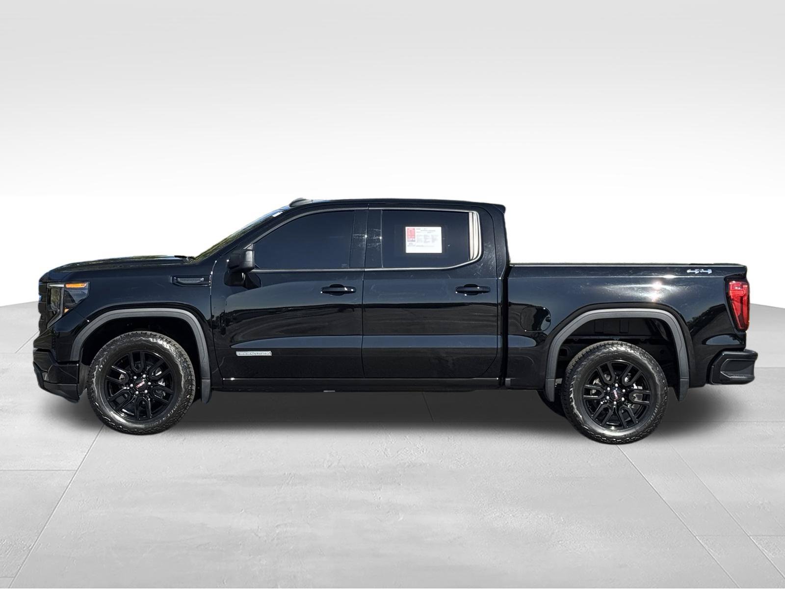 Used 2024 GMC Sierra 1500 Elevation AWD/4WD image 8