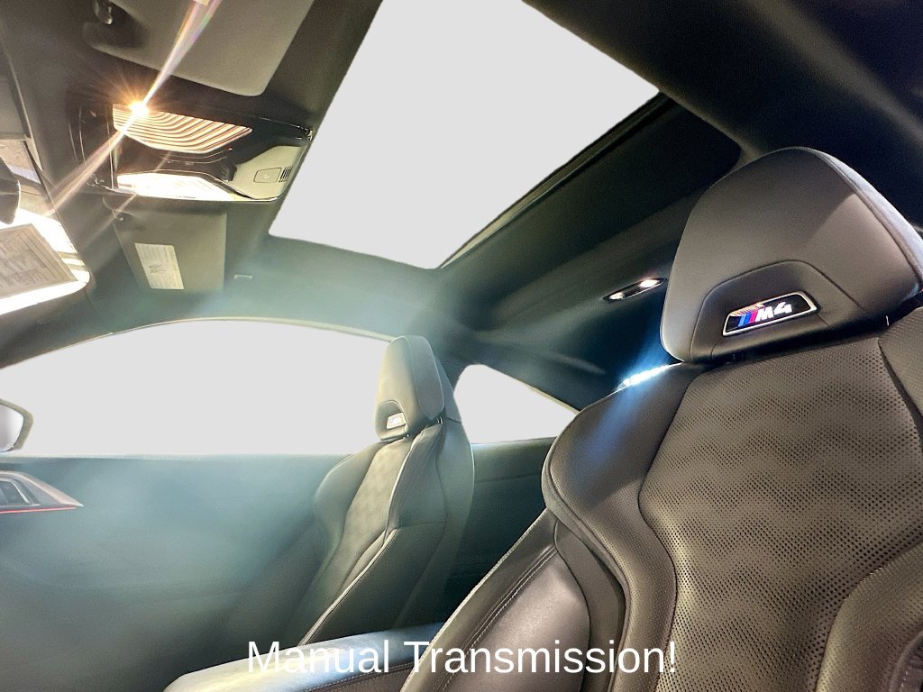 Used 2022 BMW M4 Coupe w/ Executive Package RWD image 23