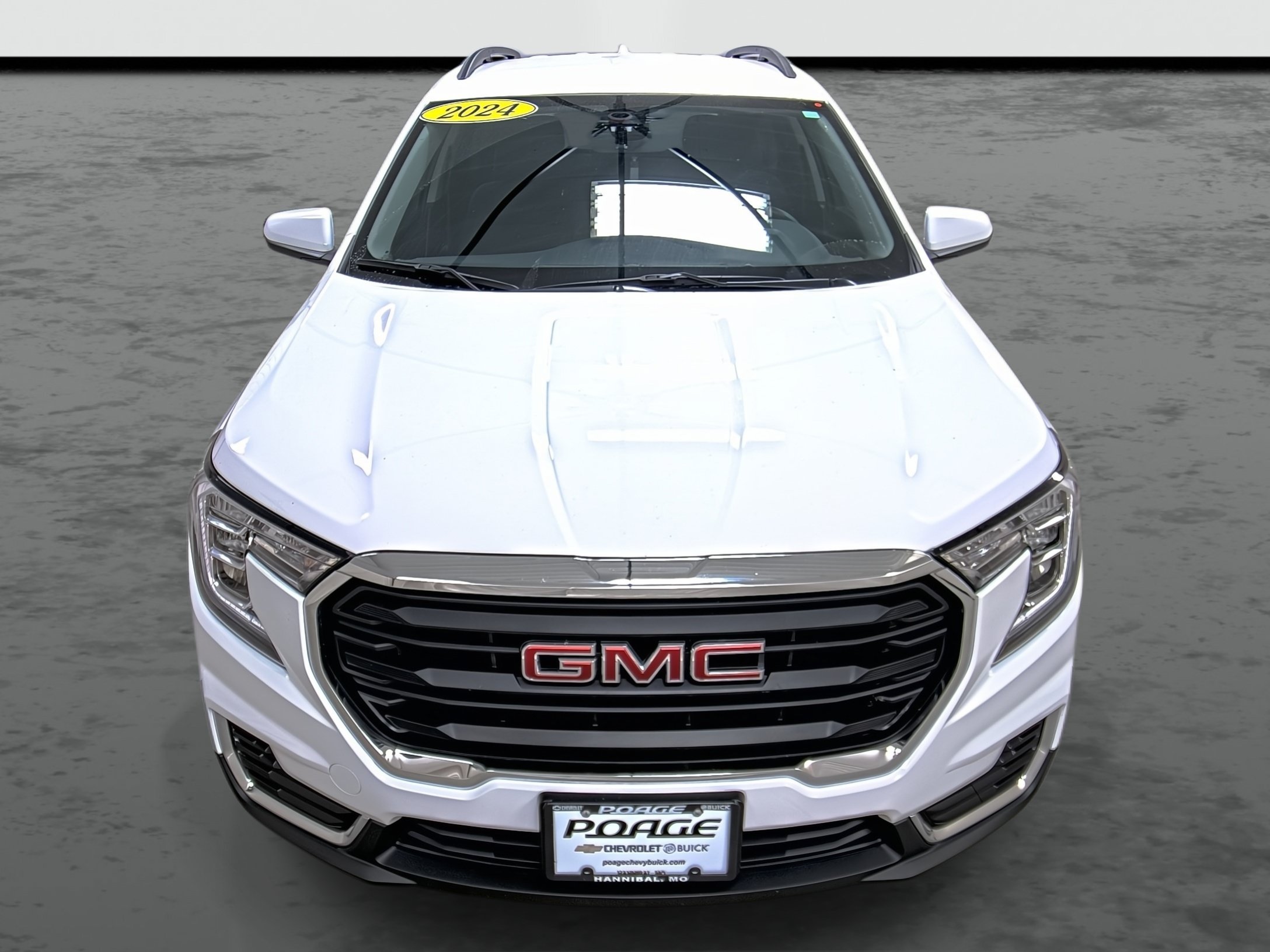 Used 2024 GMC Terrain SLE w/ Driver Convenience Package AWD/4WD image 6