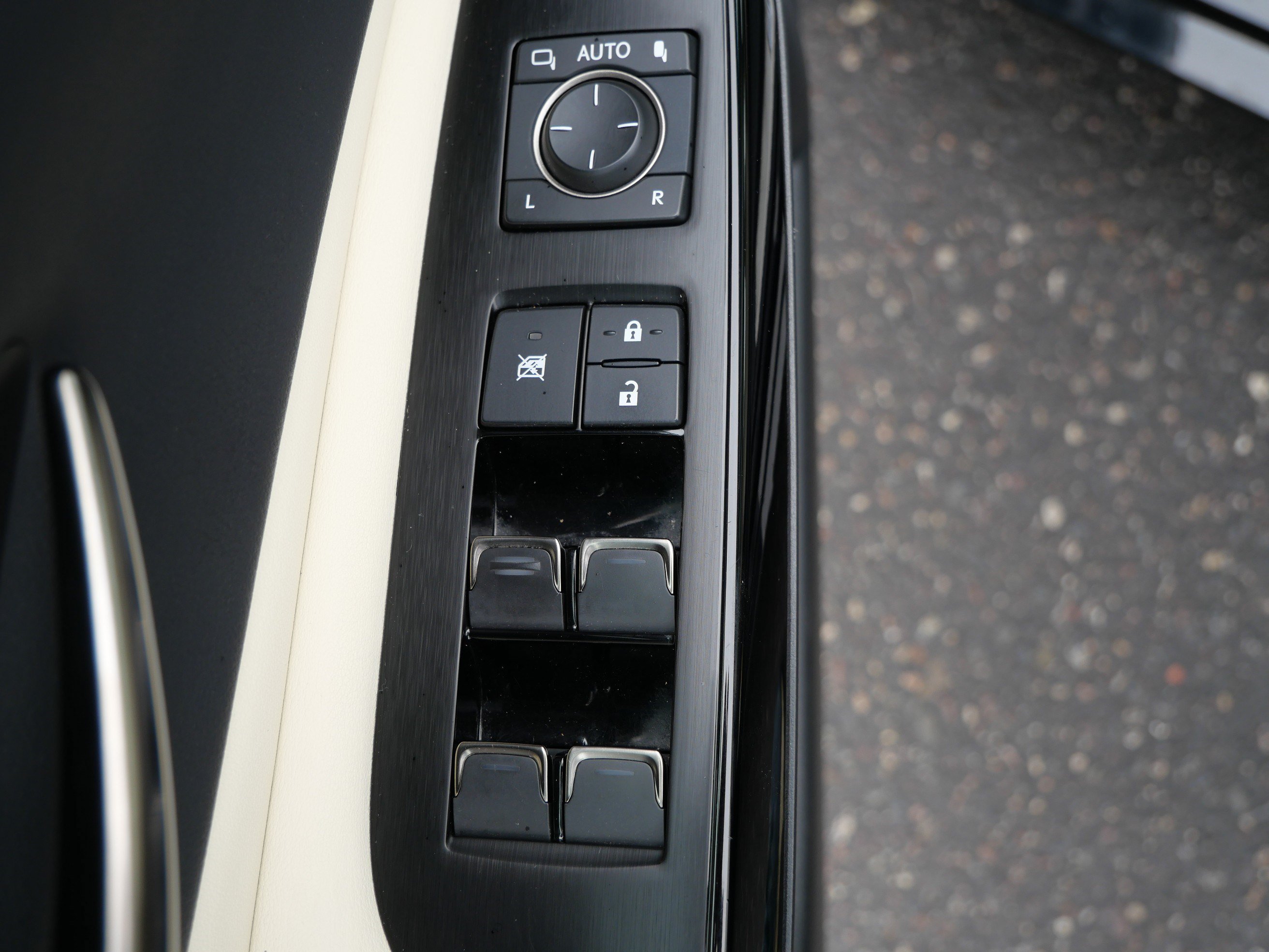 Used 2022 Lexus ES 350 w/ Premium Package FWD image 20
