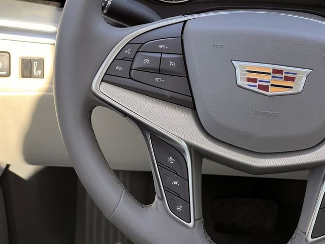 New 2025 Cadillac XT5 Premium Luxury image 12
