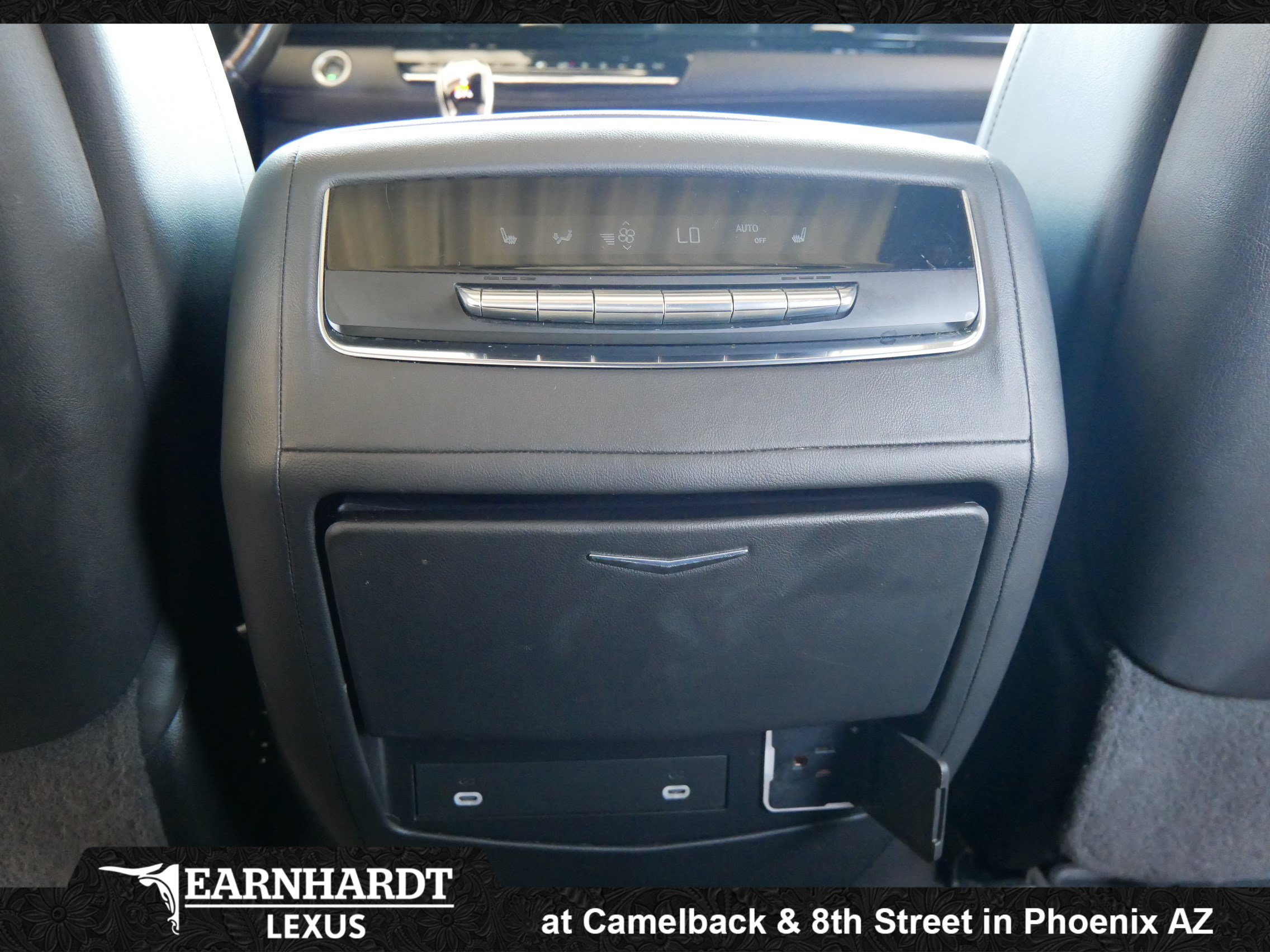 Used 2022 Cadillac Escalade Sport AWD/4WD image 26