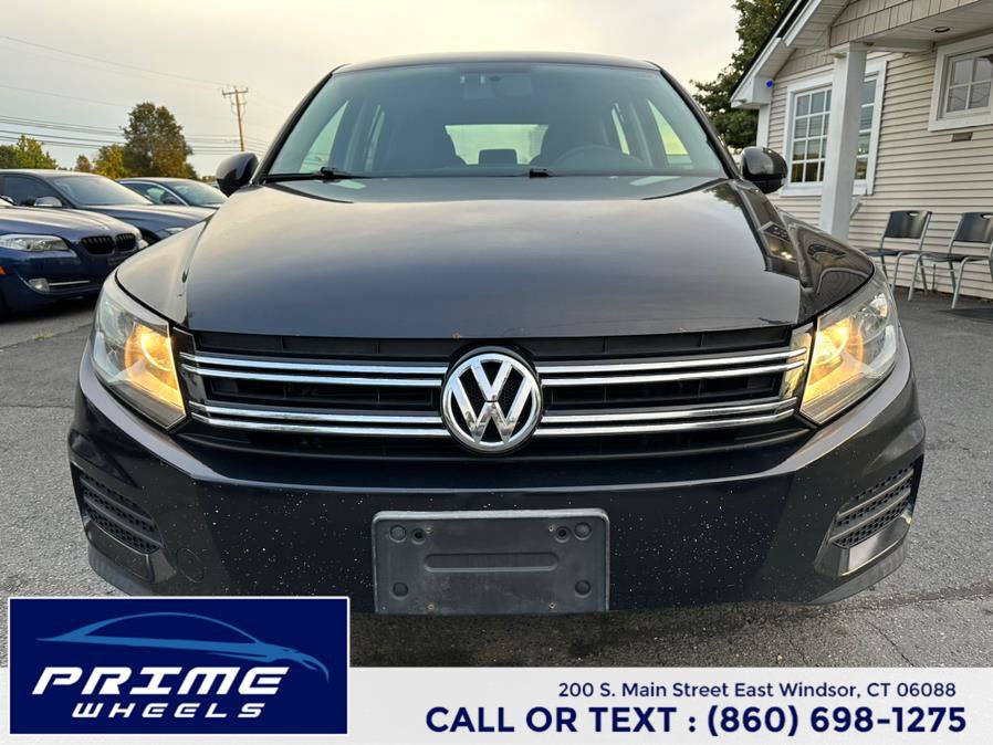 Used 2013 Volkswagen Tiguan S AWD/4WD image 2