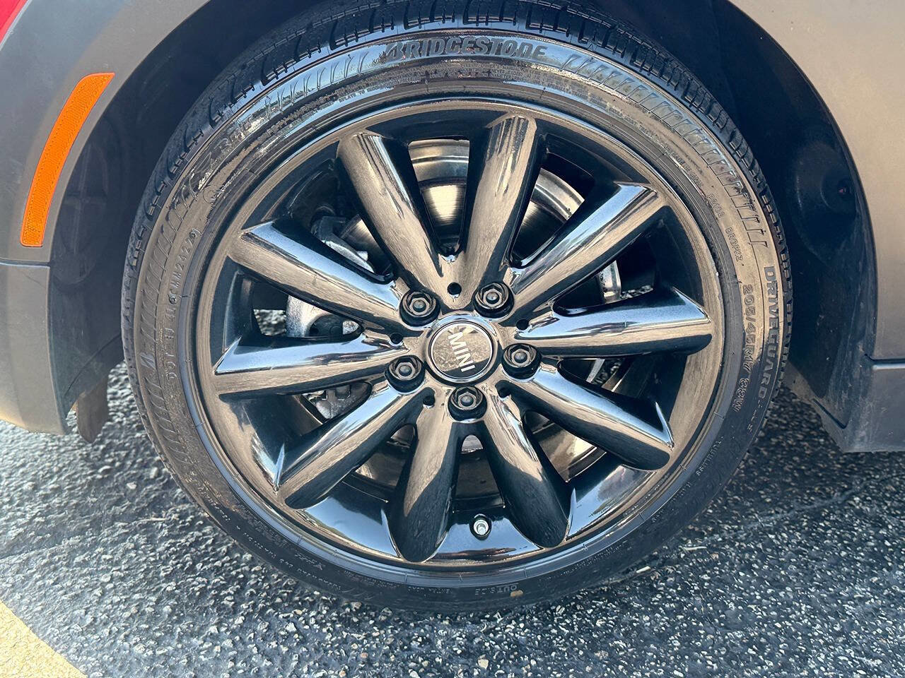 Used 2021 MINI Cooper 4-Door Hardtop image 11