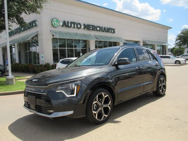 Used 2023 Kia Niro EX Touring