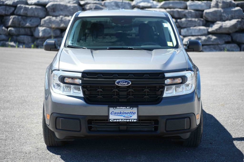 Used 2023 Ford Maverick XL FWD image 2