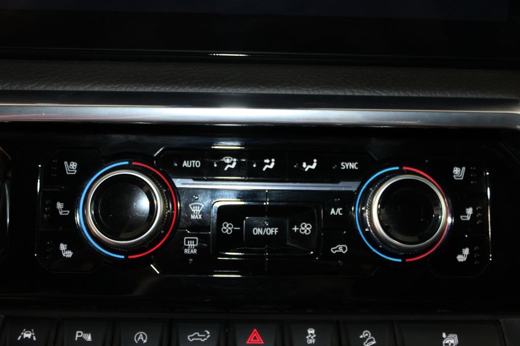 Used 2024 GMC Sierra 1500 Denali AWD/4WD image 52