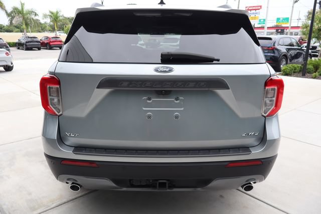 Used 2023 Ford Explorer XLT w/ Equipment Group 202A AWD/4WD image 5