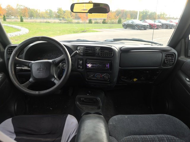 Used 2000 Chevrolet Blazer LS w/ LS Preferred Equipment Group AWD/4WD image 14