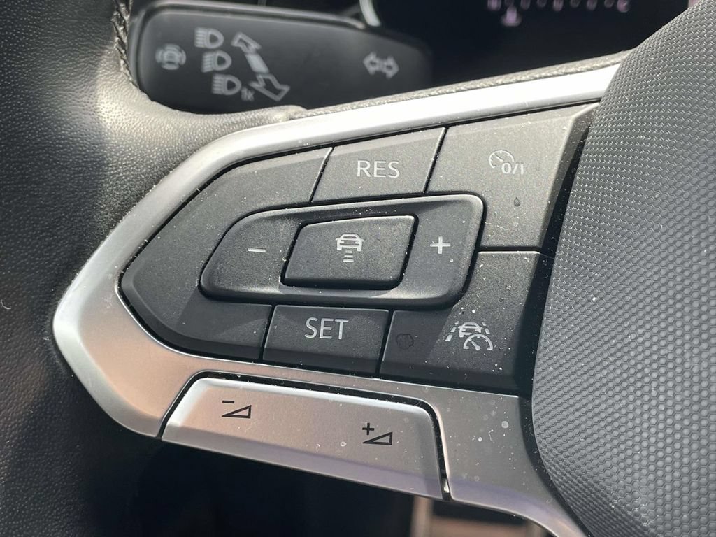 Certified 2024 Volkswagen Jetta Sport FWD image 26