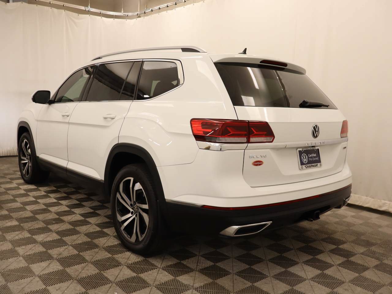 Certified 2021 Volkswagen Atlas SEL Premium AWD/4WD image 4