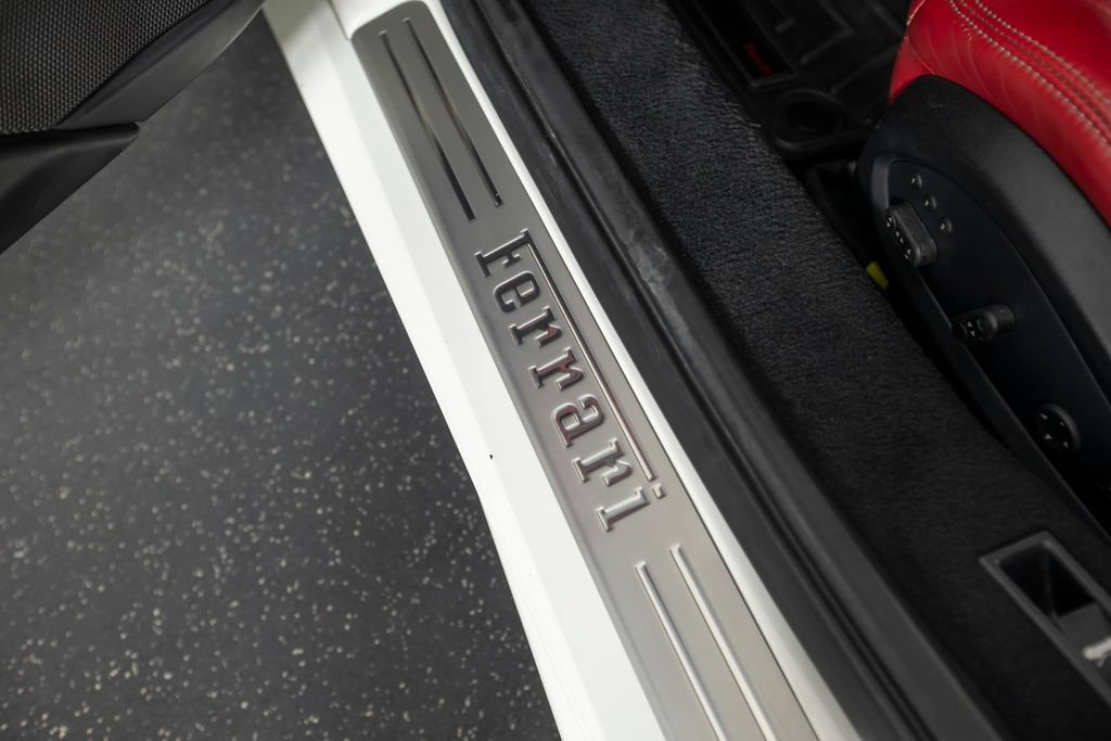 Used 2017 Ferrari 488 Spider RWD image 40