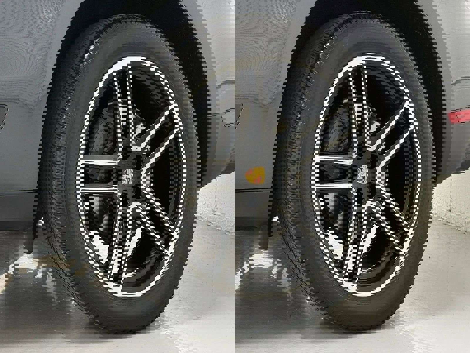 Used 2019 Porsche Macan S w/ Premium Package Plus image 44