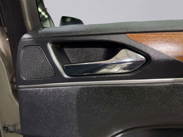 Used 2019 Lincoln MKC Select w/ Select Plus Package image 47