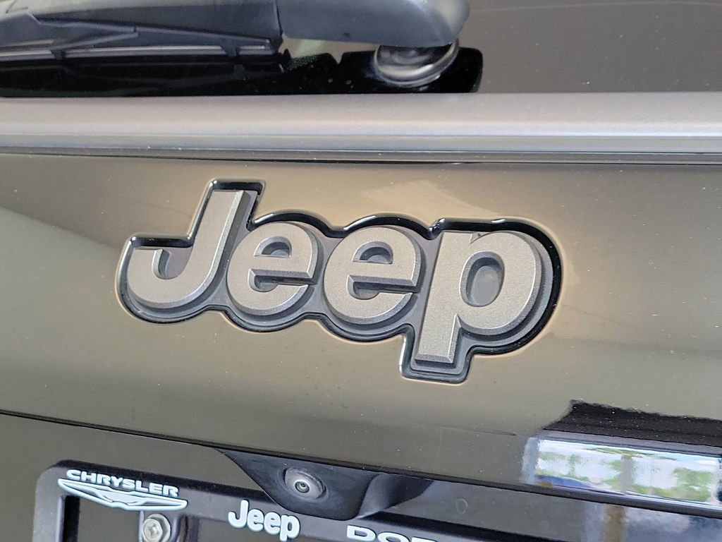 Used 2022 Jeep Compass High Altitude AWD/4WD image 7
