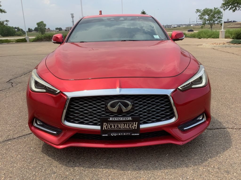 Used 2017 INFINITI Q60 Red Sport 400 AWD/4WD image 9