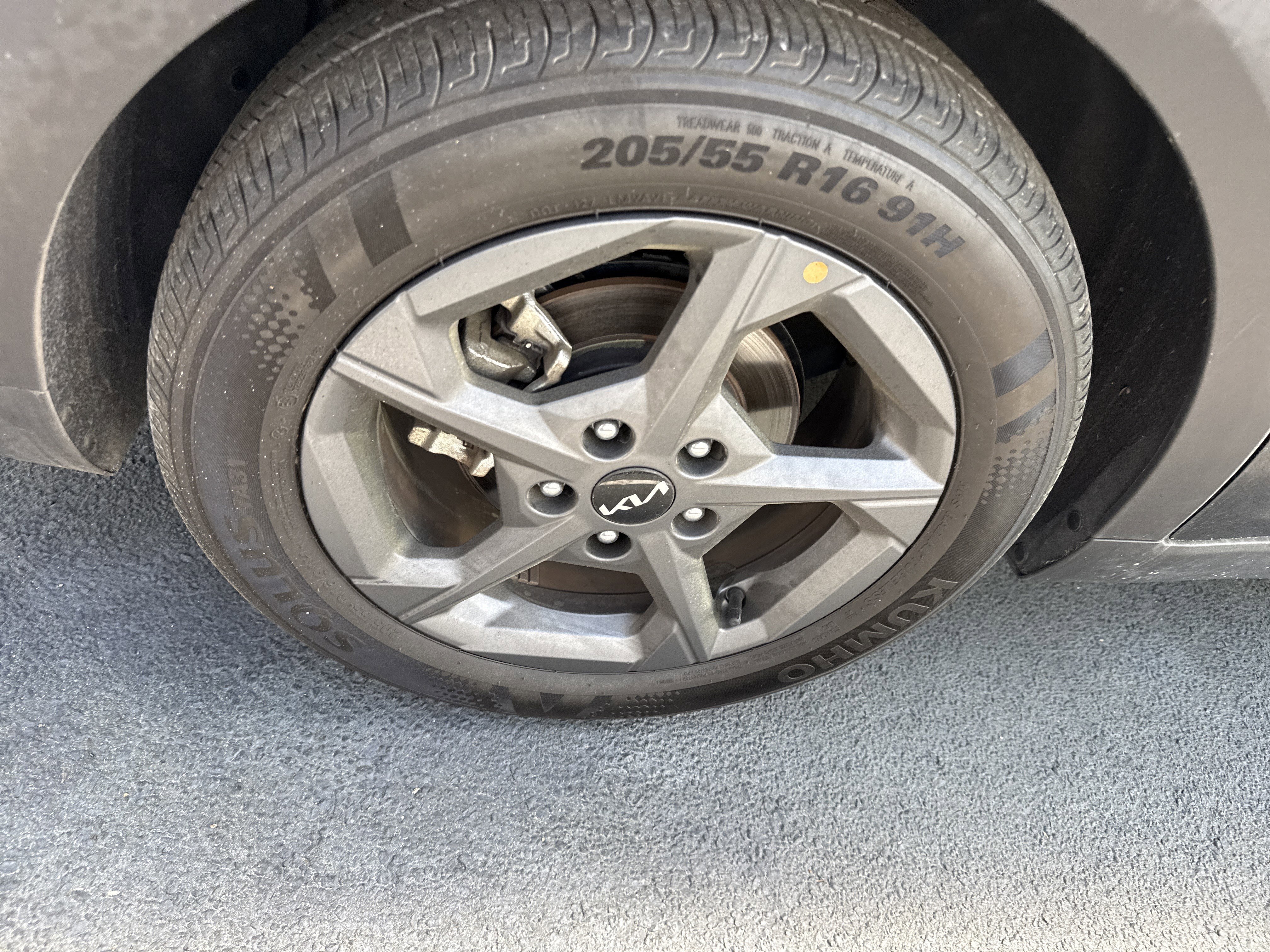 Used 2025 Kia K4 LXS image 22