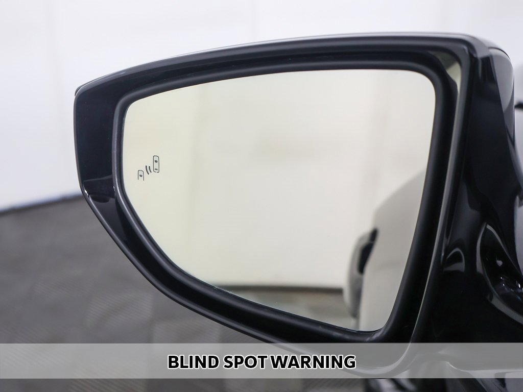 Used 2023 Lexus IS 350 F Sport image 6