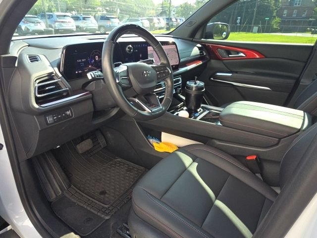 Used 2024 Chevrolet Traverse Z71 w/ Enhanced Driving Package AWD/4WD image 9